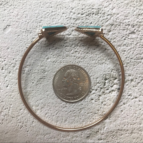 🔴𝟱/$𝟭𝟱🔴𝗖𝗟𝗘𝗔𝗥𝗔𝗡𝗖𝗘 Turquoise Cuff NEW - Picture 7 of 11